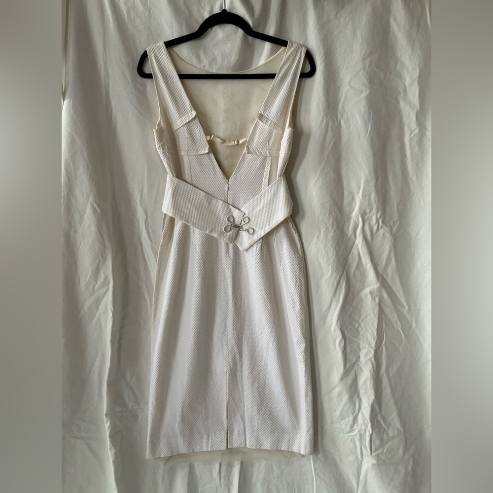90s Vintage Dolce Gabanna White Sheath Dress - Picture 7 of 8